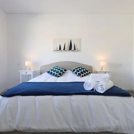 Casa De Ferias Com Piscina E