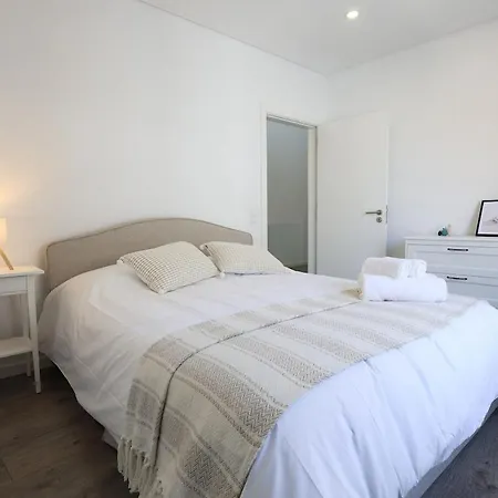 Casa De Ferias Com Piscina E 费尔南费罗