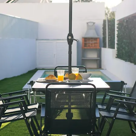 Piscina Privada 3 Quartos 8 Hóspedes Casa de Férias Fernão Ferro