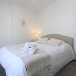 Casa De Ferias Com Piscina E