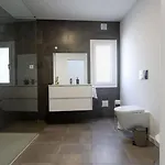 Casa De Ferias Com Piscina E Holiday home Fernao Ferro