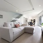 Vakantiehuis Piscina Privada 3 Quartos 8 *