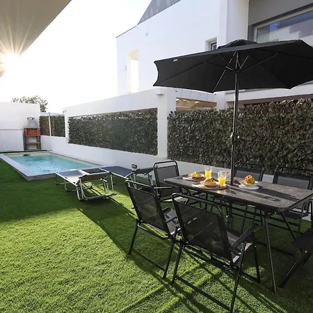 Casa De Ferias Com Piscina E Nyaraló Fernao Ferro